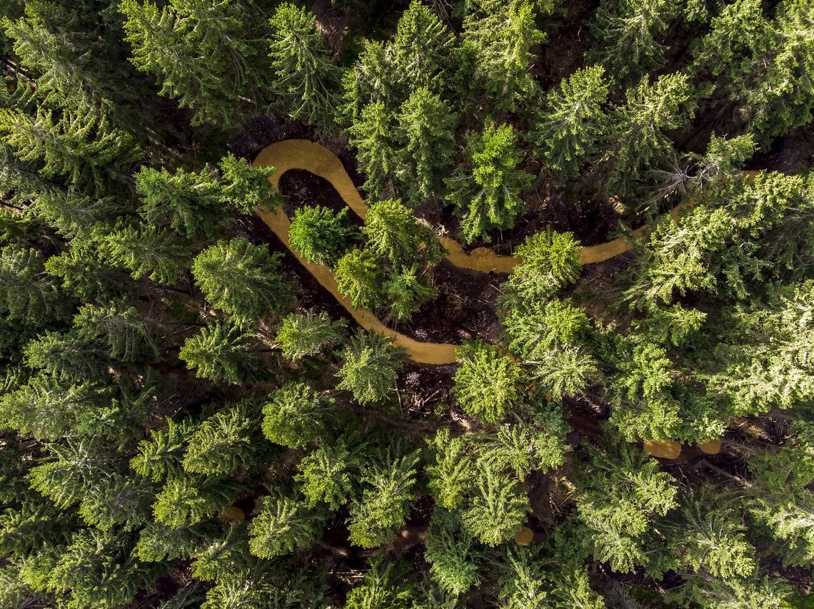 Noch jungfräulich, egal ob aus der Vogelperspektive …