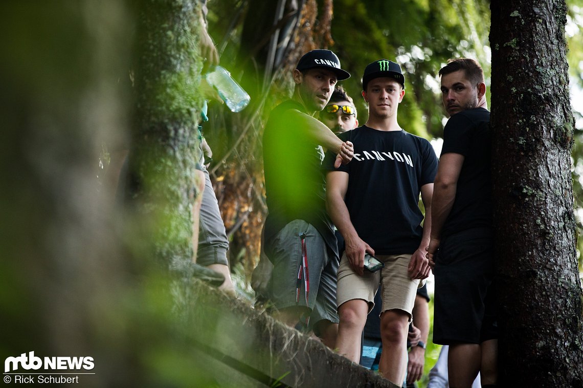 Troy Brosnan hat mit Fabien Barel bei Canyon einen der erfolgreichsten und erfahrendsten Downhiller aller Zeiten an seiner Seite