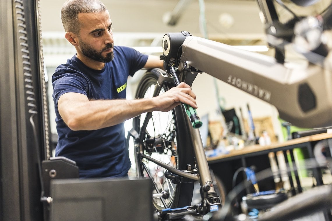 Deutschlands modernstes Refurbishment-Center für E-Bikes.