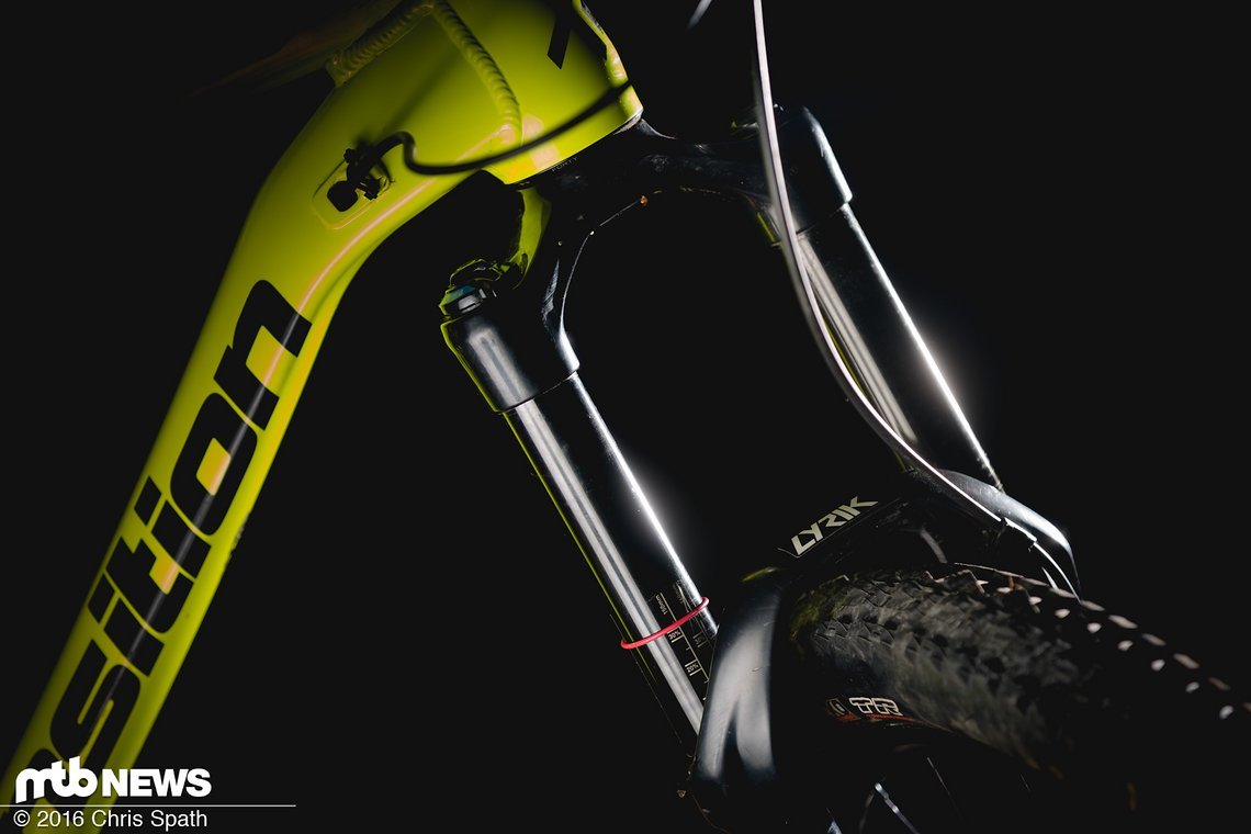 Ein 65° flacher Lenkwinkel trifft am Transition Patrol auf …