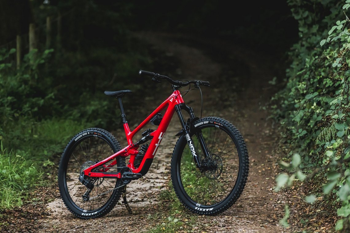 Das neue YT Jeffsy ist eher Evolution als Revolution. Aber diese kontinuierliche Entwicklung macht den Allrounder von YT für Arne zum nahezu perfekten Trail-Bike.