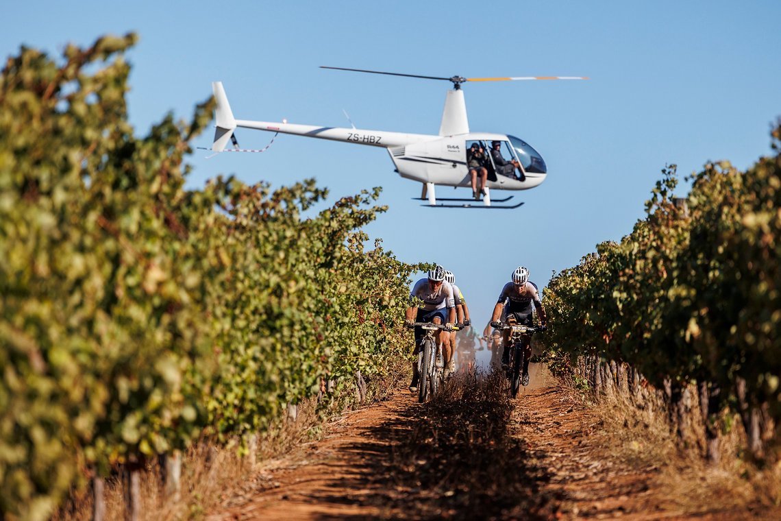 Riders during Stage 1 of the 2025 Absa Cape Epic Mountain Bike stage race held at Meerendal Wine Estate, Cape Town, South Africa on the 17th March 2025. Photo by Sam Clark/Cape Epic
PLEASE ENSURE THE APPROPRIATE CREDIT IS GIVEN TO THE PHOTOGRAPHER AN