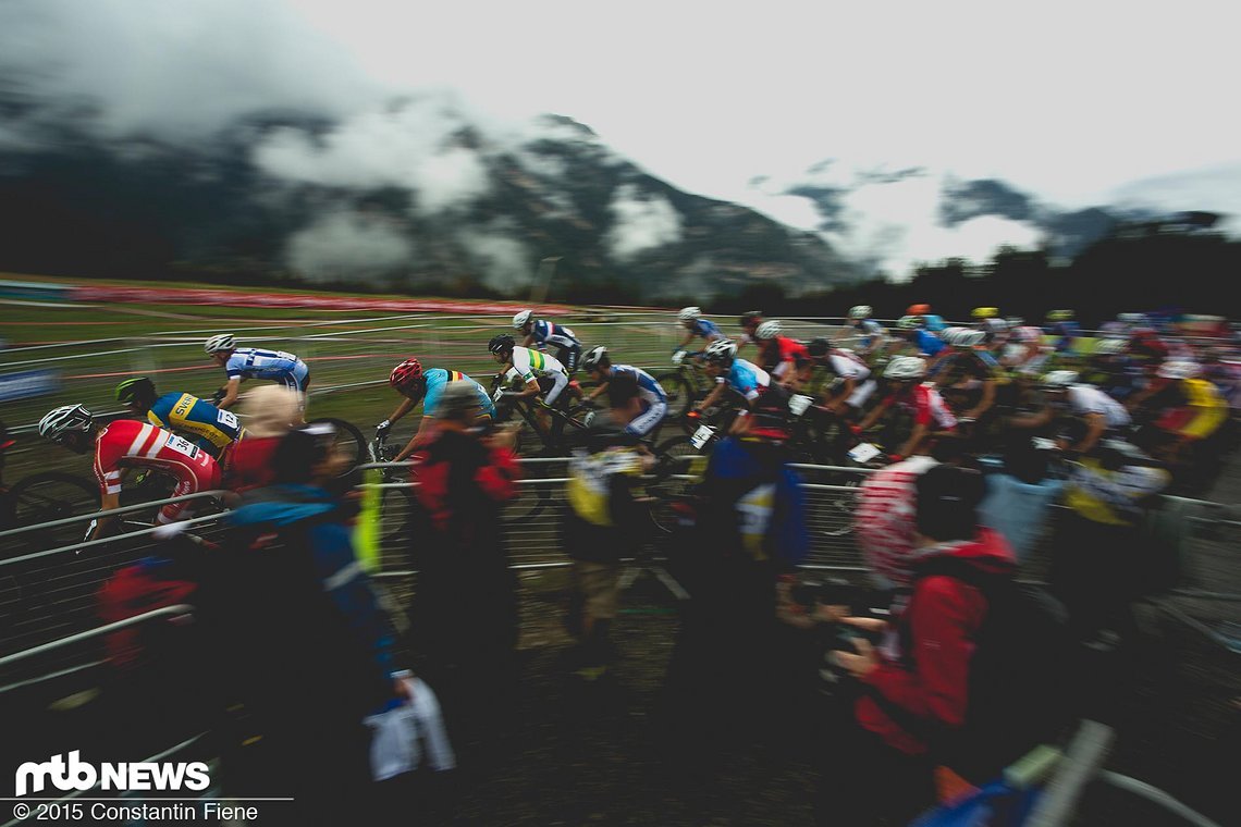 Go! Rasend schnell gehts los in der Höhe von Vallnord.