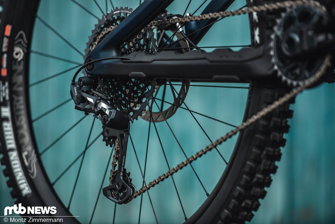 Für knackige Schaltvorgänge ist ein SRAM X01 Eagle-Antrieb zuständig.