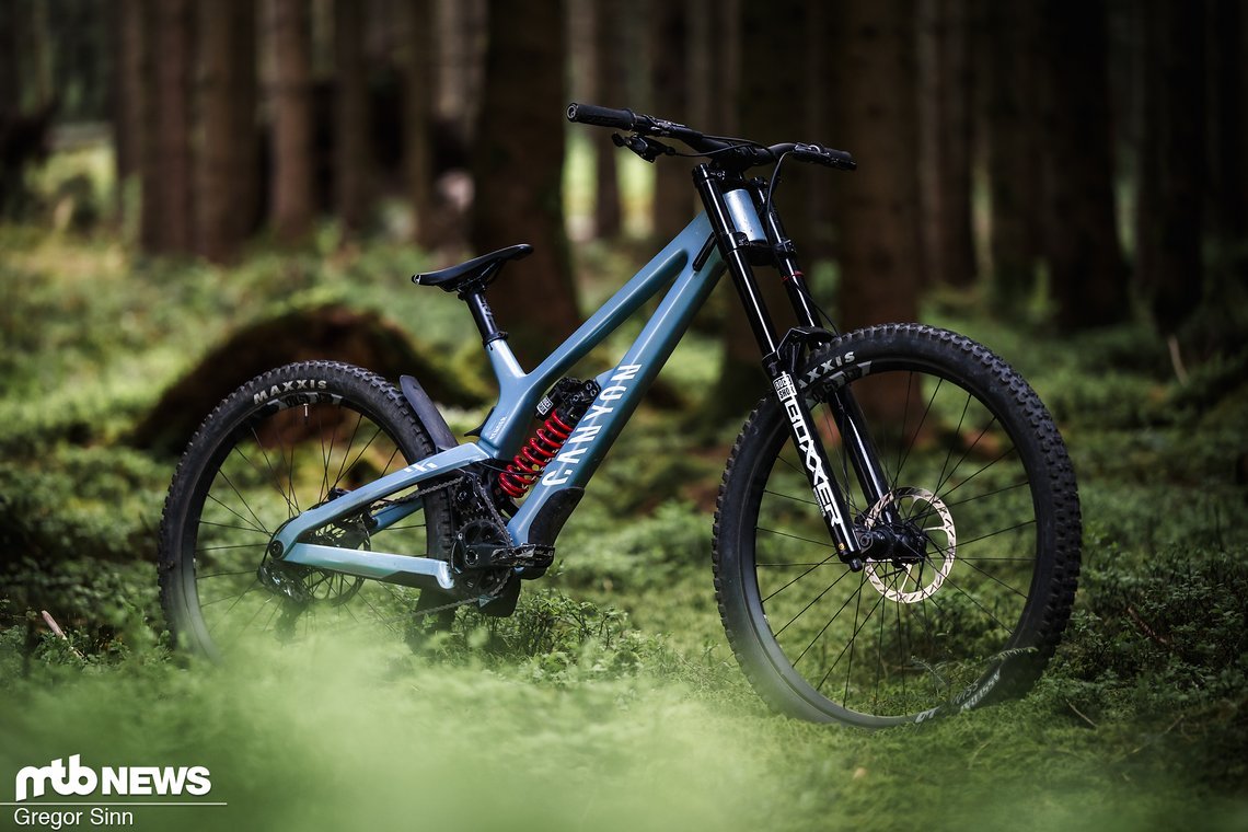 Das neue Canyon Sender CFR ist eine komplette Neuentwicklung und macht fast alles anders als der Vorgänger