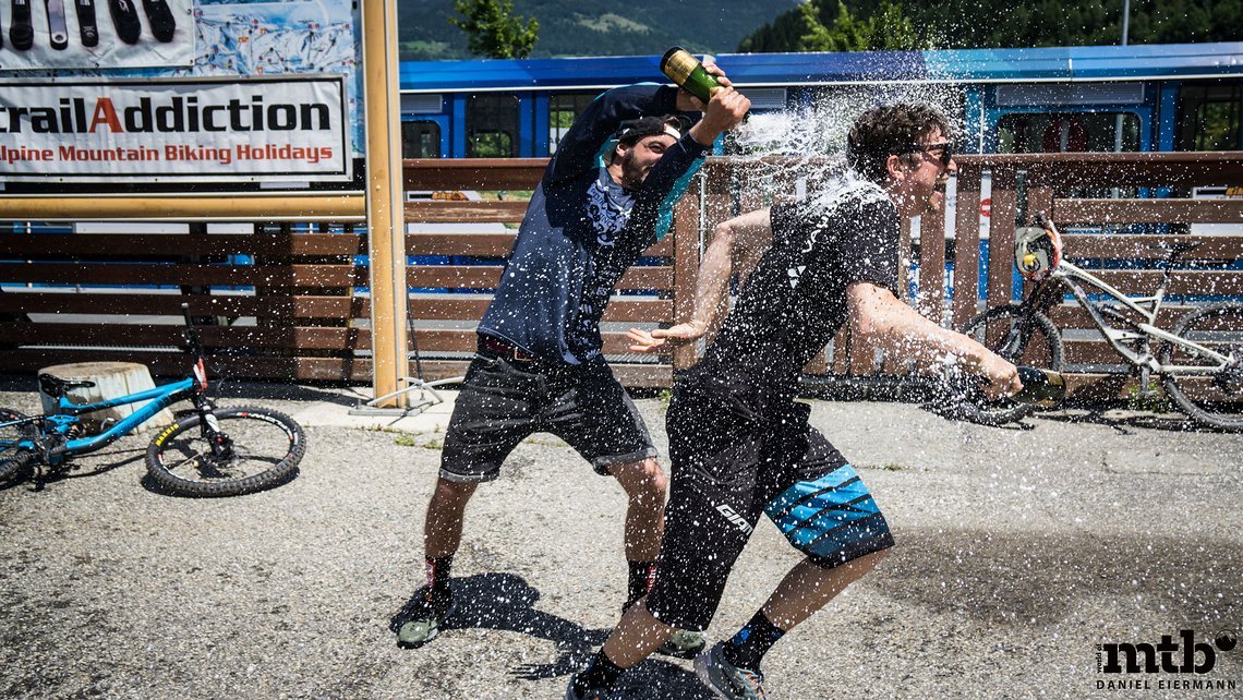 Sektdusche für Daniel