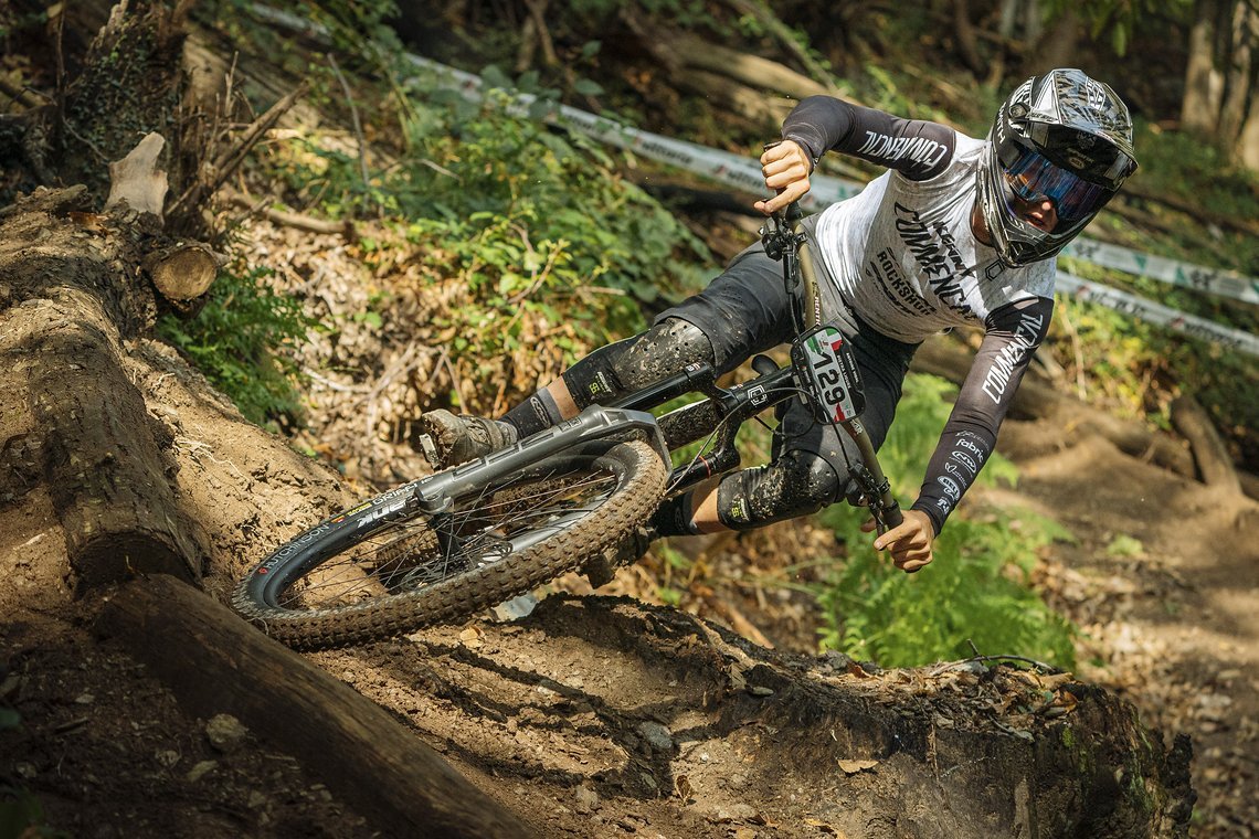 Für das Commencal Enduro Pro Racing Team sollte es angesichts des guten Line-Ups sicherlich einige gute Platierungen geben können.