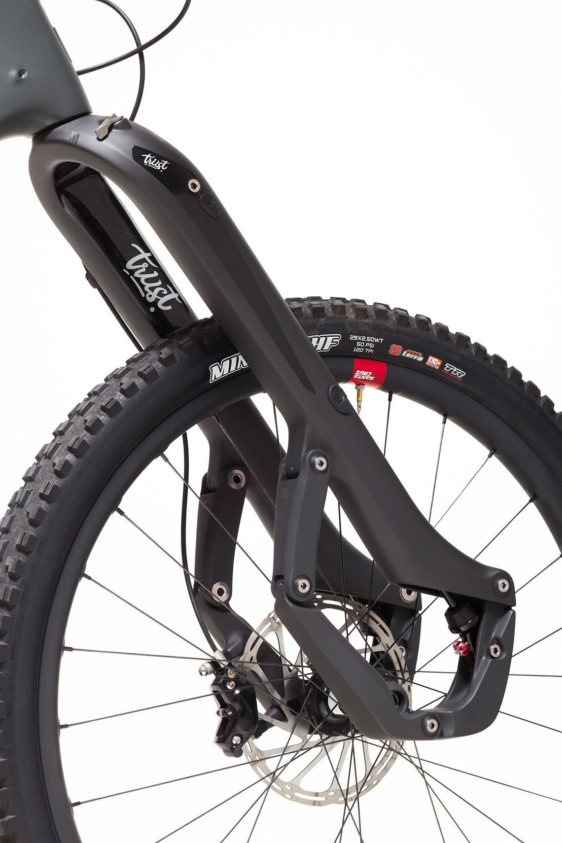 Carbon-Chassis für mehr Lenkpräzision