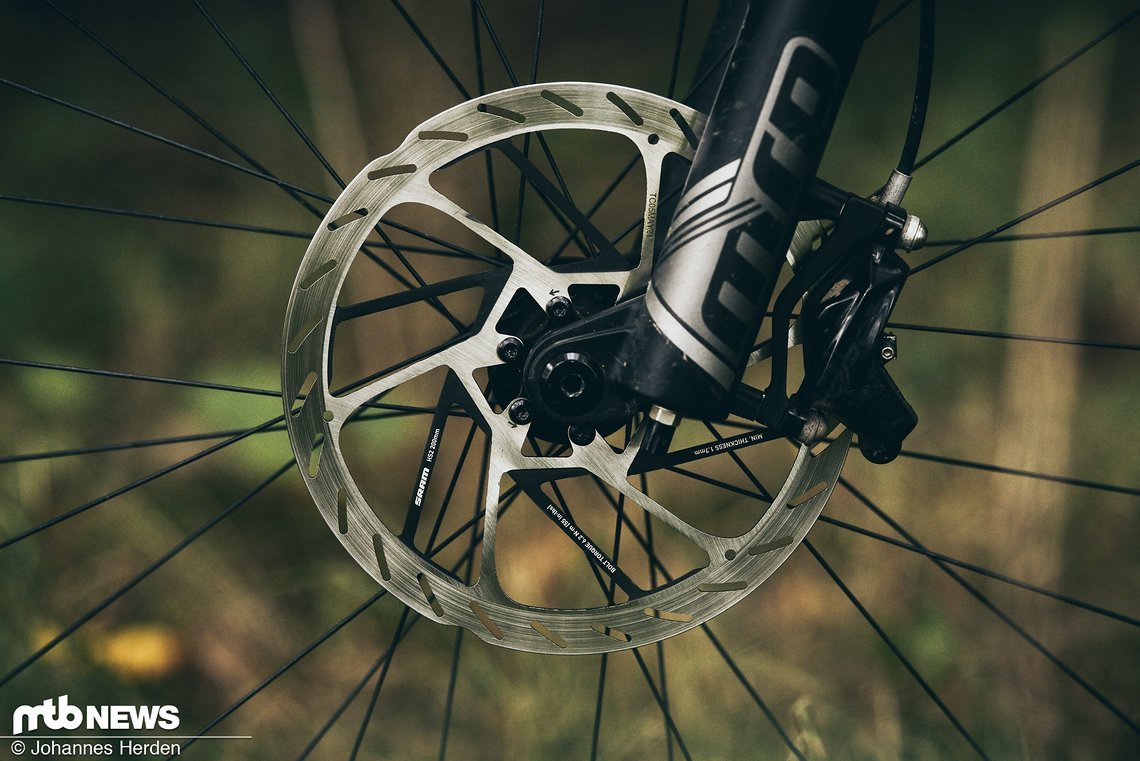 Die neue SRAM HS2-Bremsscheibe gibt es wie bisher in vier Durchmessern