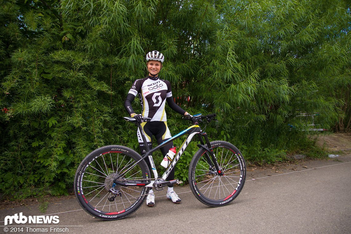 Jenny Rissveds mit ihrem Scott Scale 700