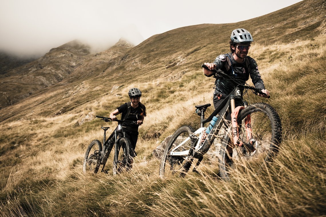 Auch an der französchischen Grenze hieß es Bike schieben