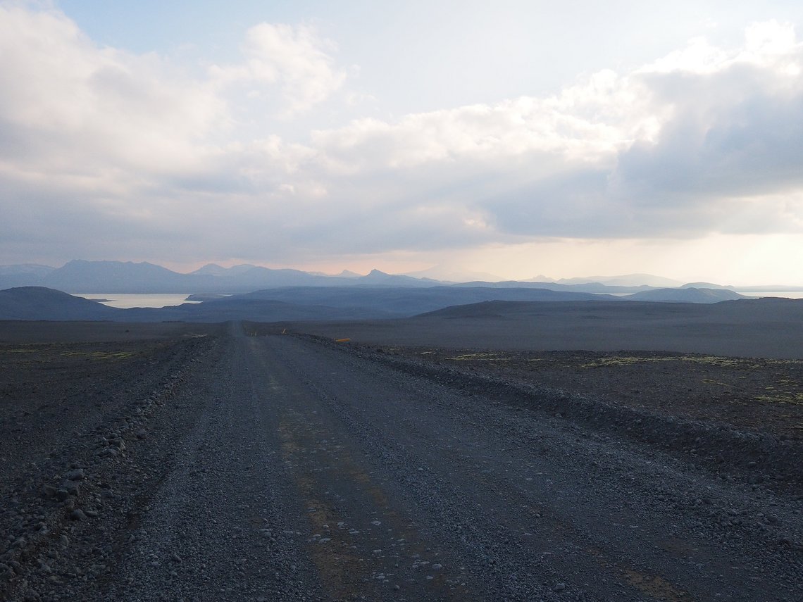 Früher Abend auf der Sprengisandur entlang des Þorisvatn