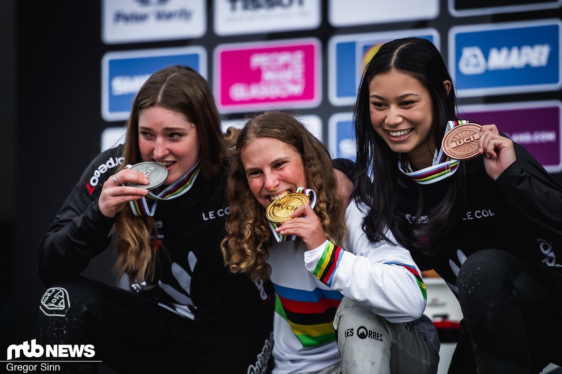 Drei Neuseeländerinnen haben das Podium bei der Juniorinnen-WM abgeräumt.