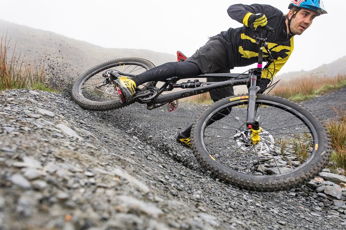 Matti Lehikoinen testing Mega Alloy in Antur- Dan Struthers (1)