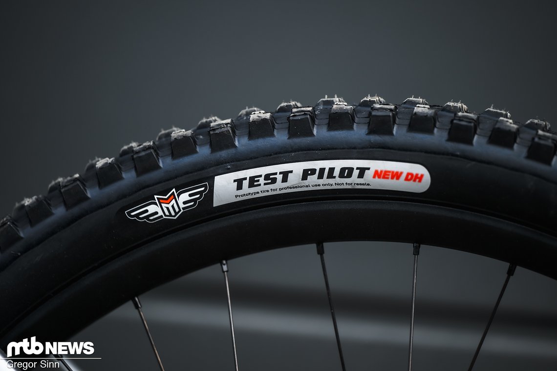 Maxxis hat wohl neue Prototyp-Reifen in Umlauf