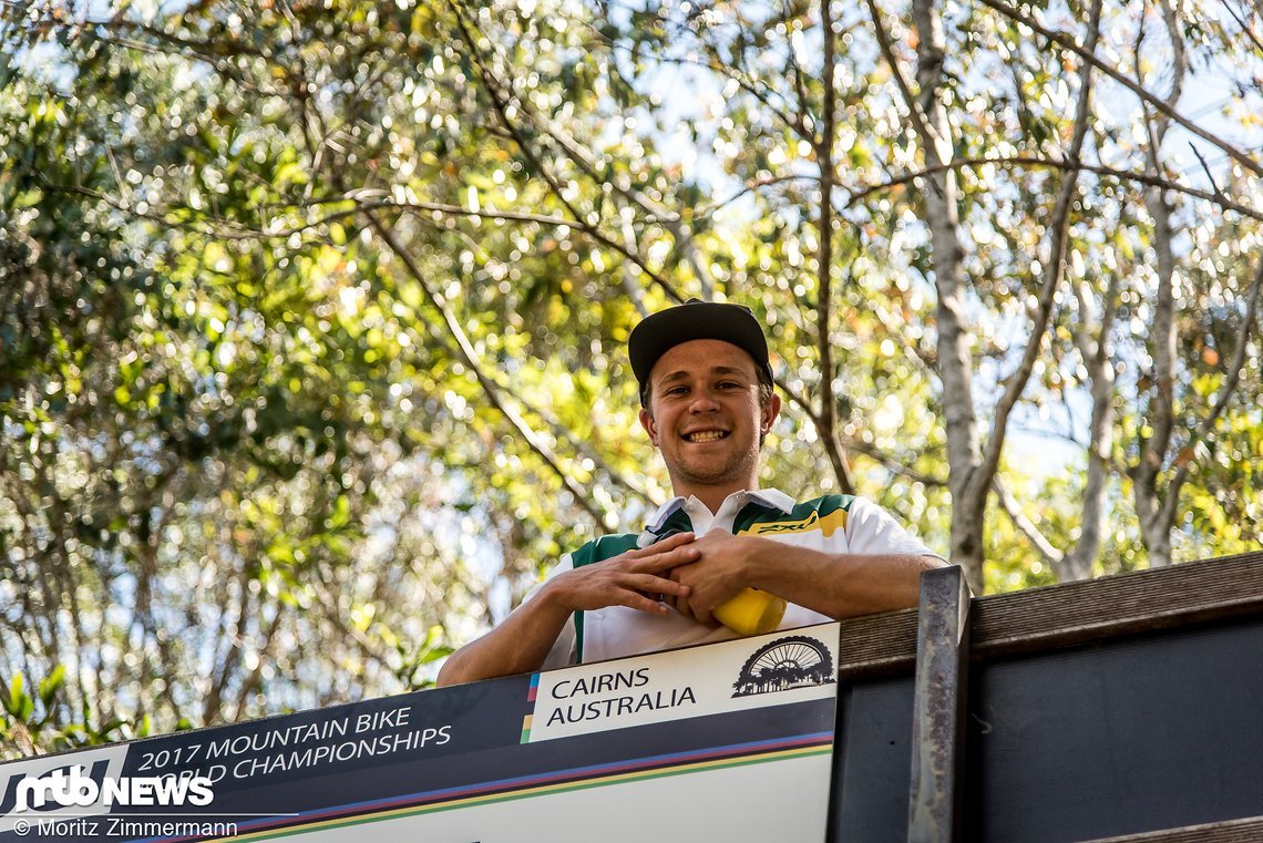 Troy Brosnan scheint sich auf das Rennen in Cairns sehr zu freuen