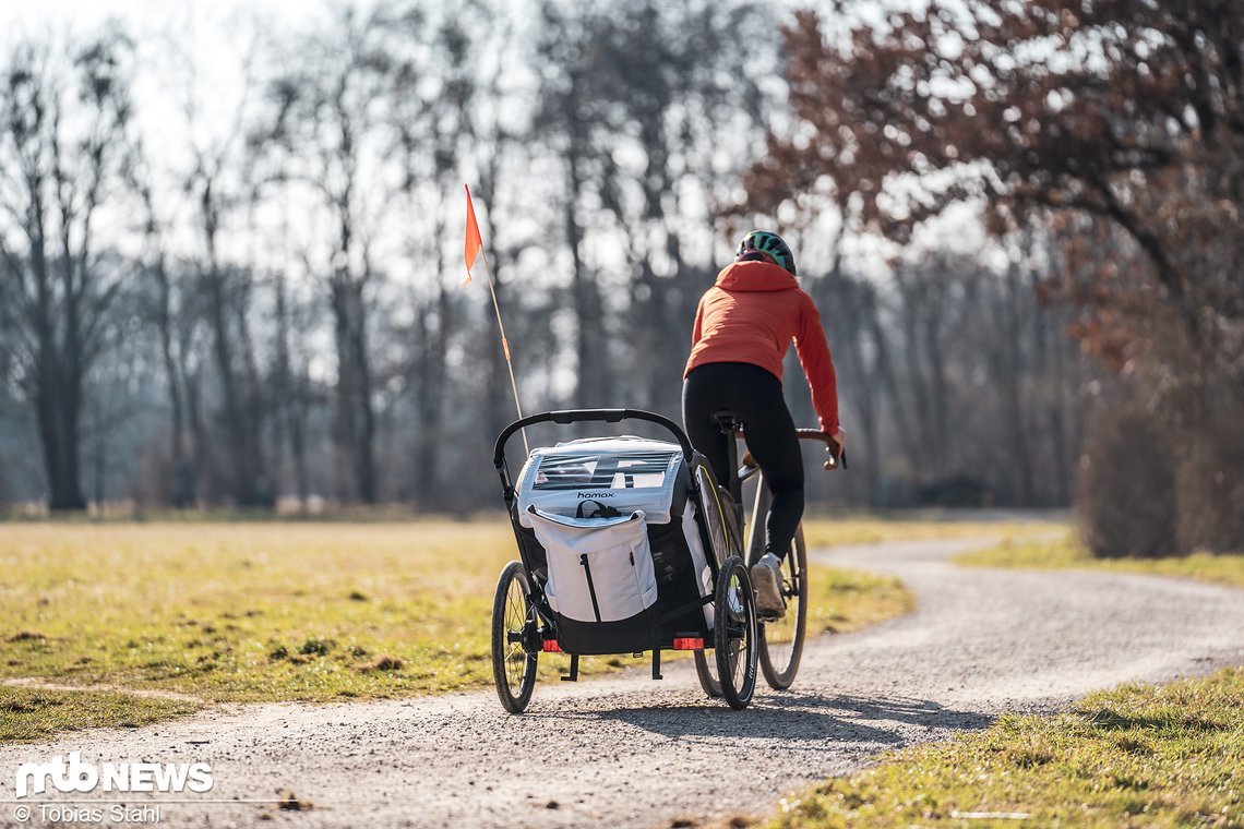 Der Hamax Breeze rollt leichtgängig ab