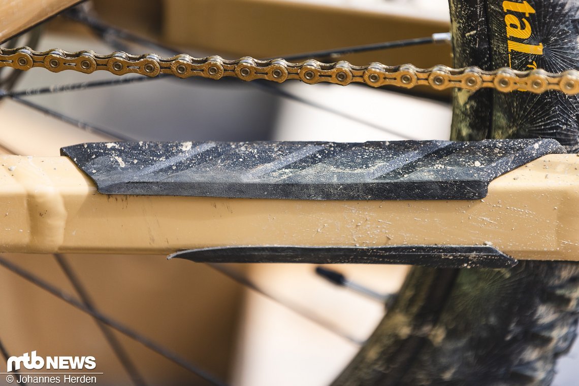 Statt der SRAM-Kette nutzt Lukas ein leichtes Modell von KMC.