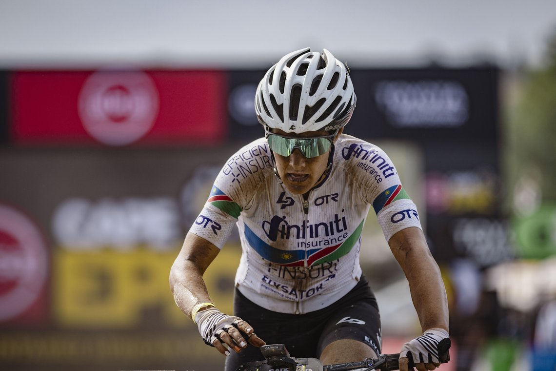 Defending Champion Vera Looser off the pace during Stage 5 of the 2024 Absa Cape Epic Mountain Bike stage race from CPUT, Wellington to CPUT, Wellington, South Africa on 22 March 2024. Photo by Max Sullivan/Cape Epic
PLEASE ENSURE THE APPROPRIATE CRE