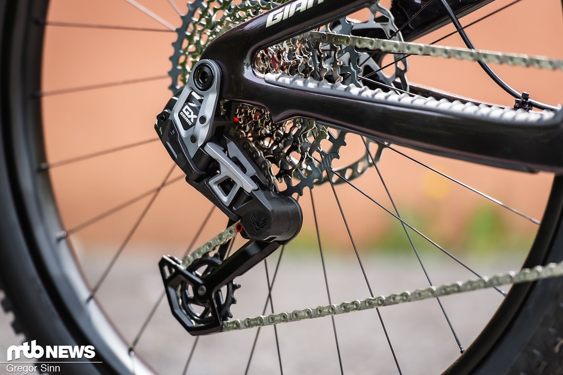Die 2023 vorgestellte SRAM GX Eagle Transmission-Schaltung sorgt für smoothe Gangwechsel.