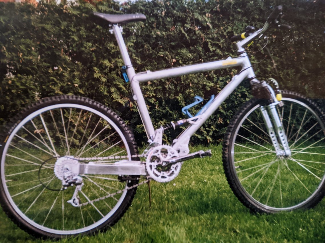 Ein 26"-Fully aus der Feder von Richard Kapp, anno 1996