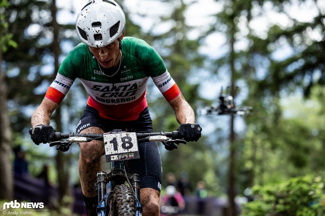 Gemeinsam mit Nino Schurter und Julian Schelb kämpfte Luca Braidot bis zuletzt um den dritten Rang.