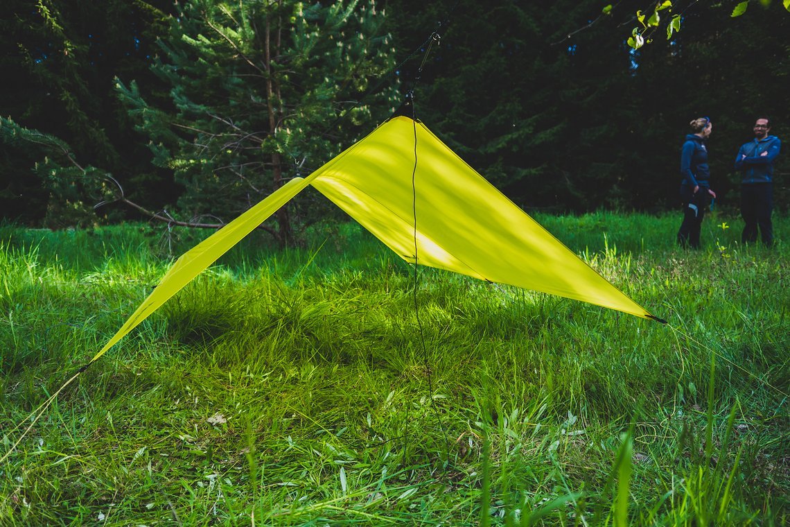 Im A-Frame-Aufbau mit Ridge Line kommt Zelt-Feeling auf