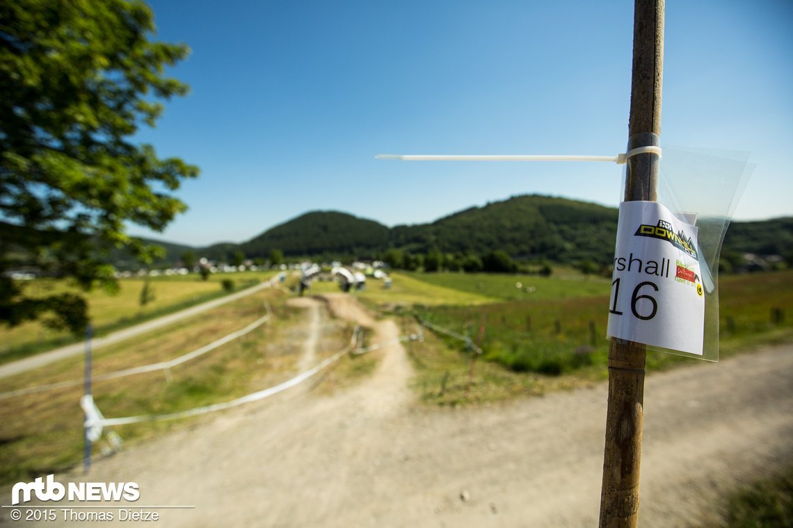letzter Streckenposten vor dem Ziel