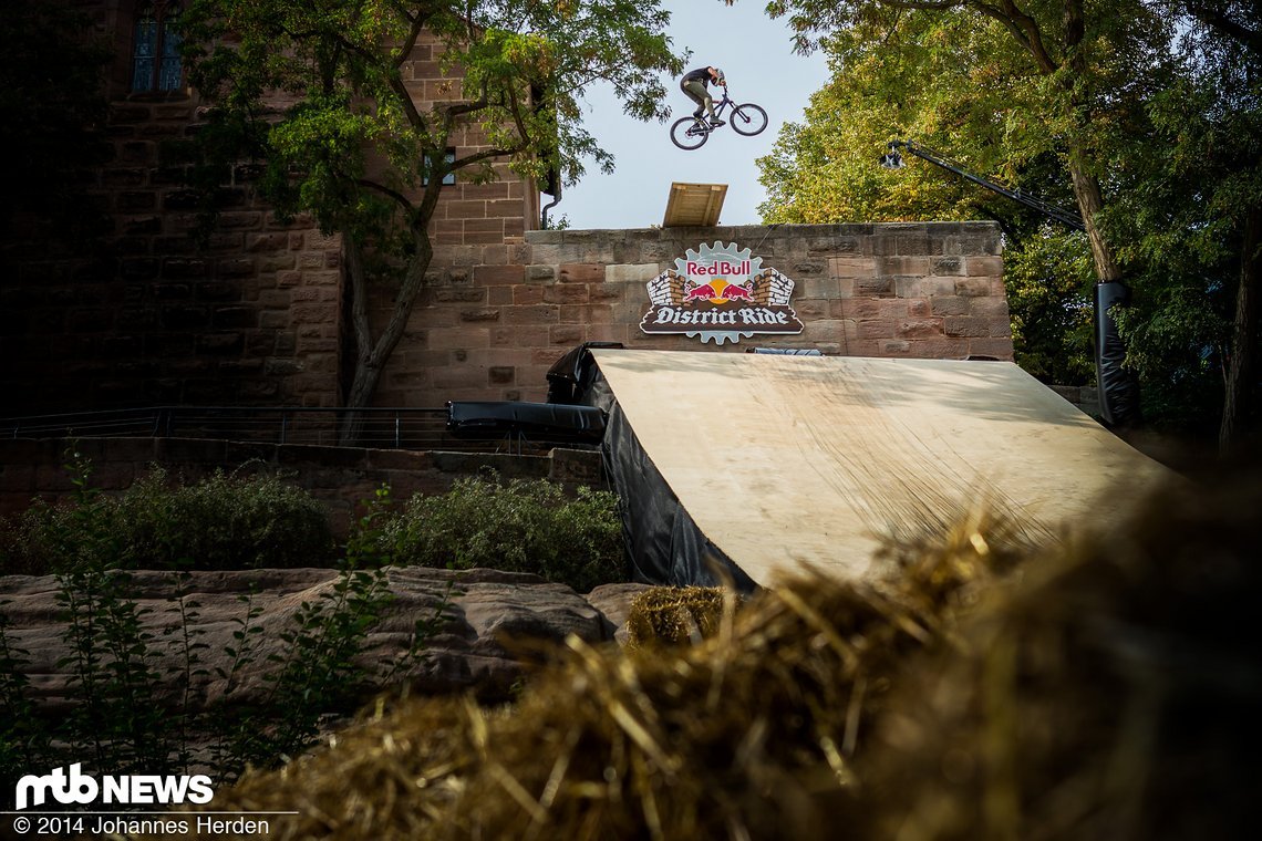 Trick-Fest zum Einstieg: 360 Drop...