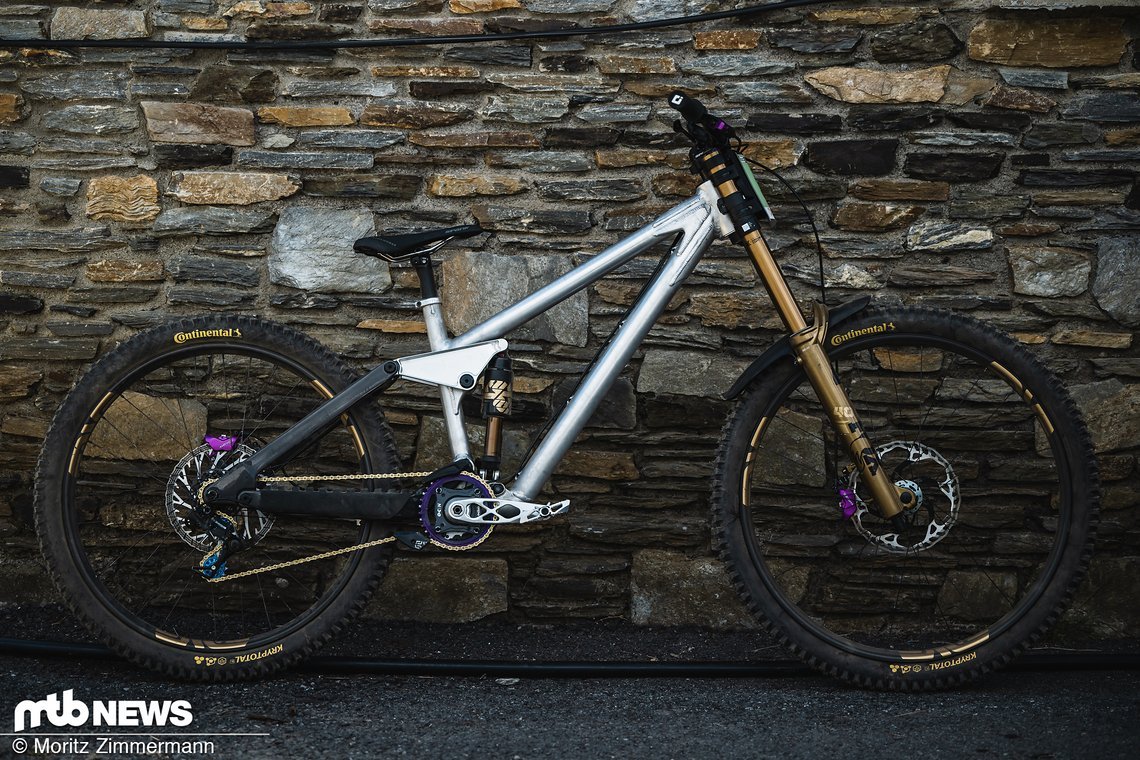 worlds-bikes-frameworks-asa-99793