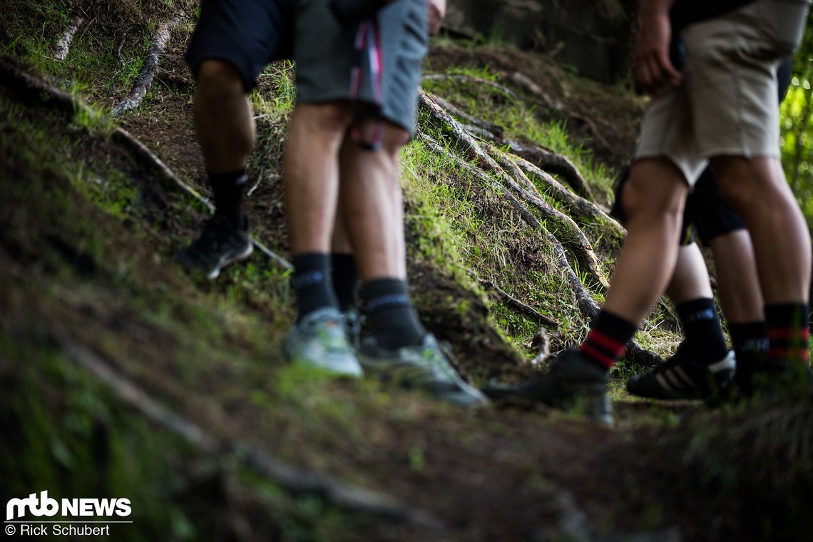 Der Crankworx Downhill-Kurs zeigt sich sehr unberührt und hat einige heikle Stellen, wo es gilt, die Nerven zu behalten