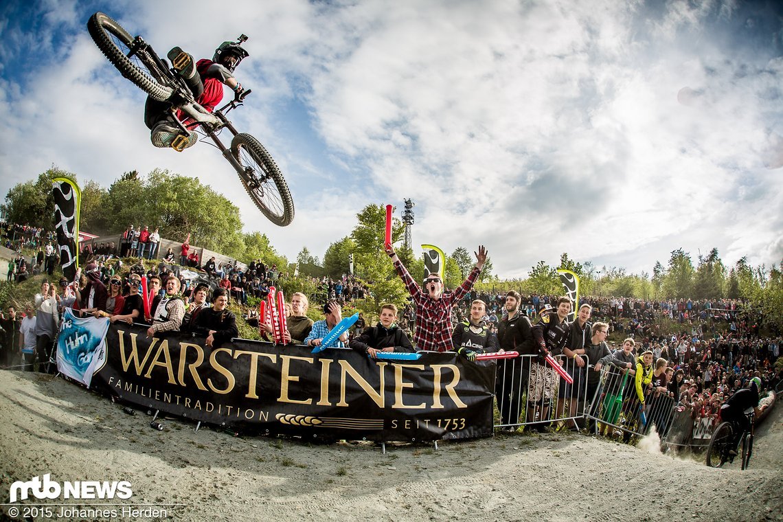 Sam Pilgrim fliegt ordentlich quer