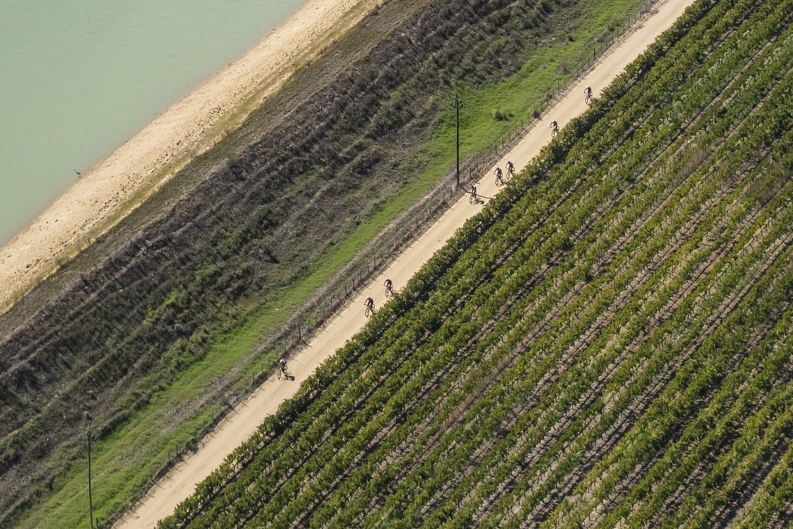 Riders make their way back to Wellington through the wine lands during Stage 5 of the 2024 Absa Cape Epic Mountain Bike stage race from CPUT, Wellington to CPUT, Wellington, South Africa on 22 March 2024. Photo by Dom Barnardt /Cape Epic
PLEASE ENSUR