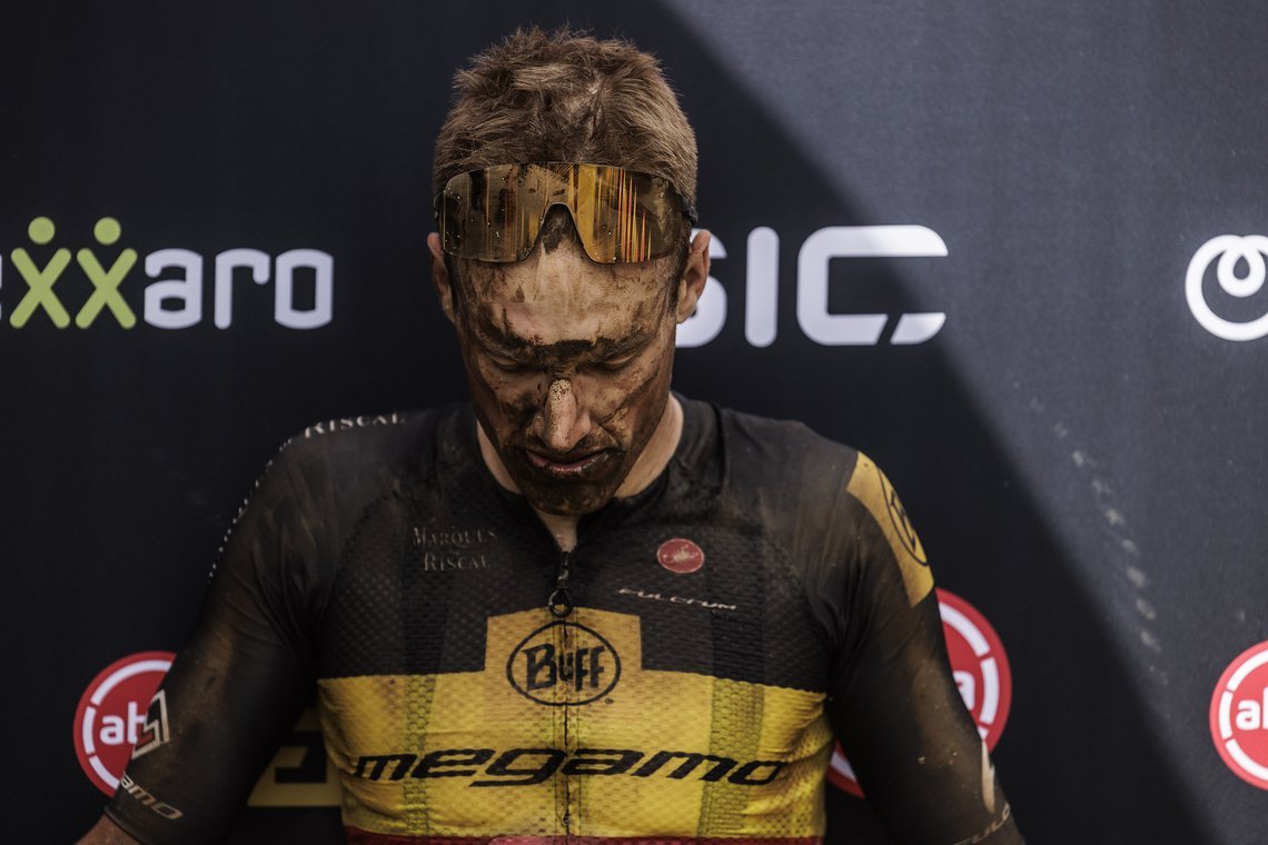 during Stage 4 of the 2025 Absa Cape Epic Mountain Bike stage race held at Fairview, Paarl, Cape Town, South Africa on the 20th March 2025. Photo by Nick Muzik/Cape Epic
PLEASE ENSURE THE APPROPRIATE CREDIT IS GIVEN TO THE PHOTOGRAPHER AND ABSA CAPE 