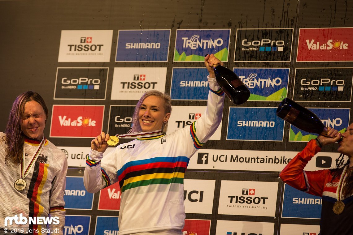Buchanan vergrößert ihre Erfolgsliste und Franzi Meyer muss sich wohl noch etwas an die Champagnerdusche gewöhnen ;)