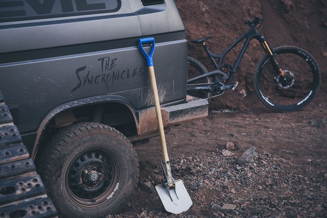 SYNCRONICLES SOCIAL-7331