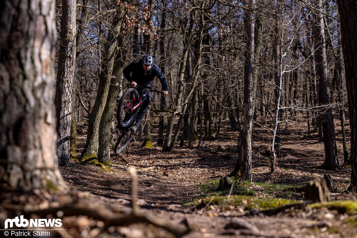Ich konnte die TLD-Weste auf Trailrunden und im Bikeparkeinsatz testen …