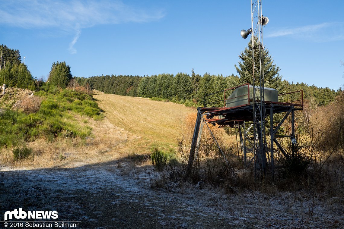 Bald wird hier ein neuer Lift stehen und Mountainbiker auf den Berg befördern