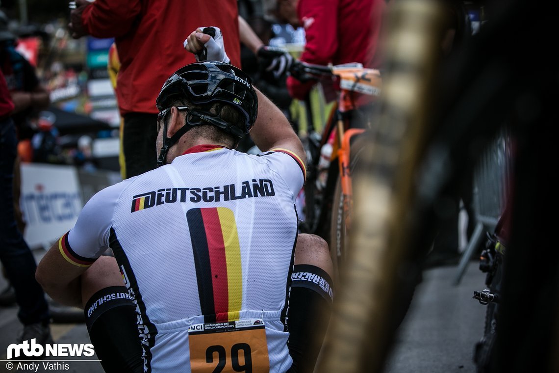 Jubel über Platz 10