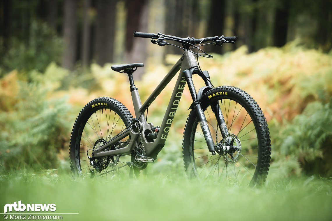 Das Forbidden Druid rollt auf 29"-Laufrädern und verfügt über 150 mm Federweg an der Front sowie 130 mm am Heck