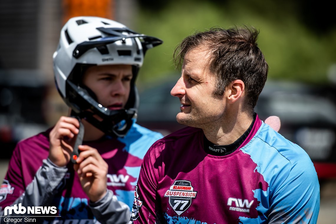 Auch Ex-DH-Meister Marcus Klausmann war mit dem Sohnemann im Enduro-Rennen am Start.