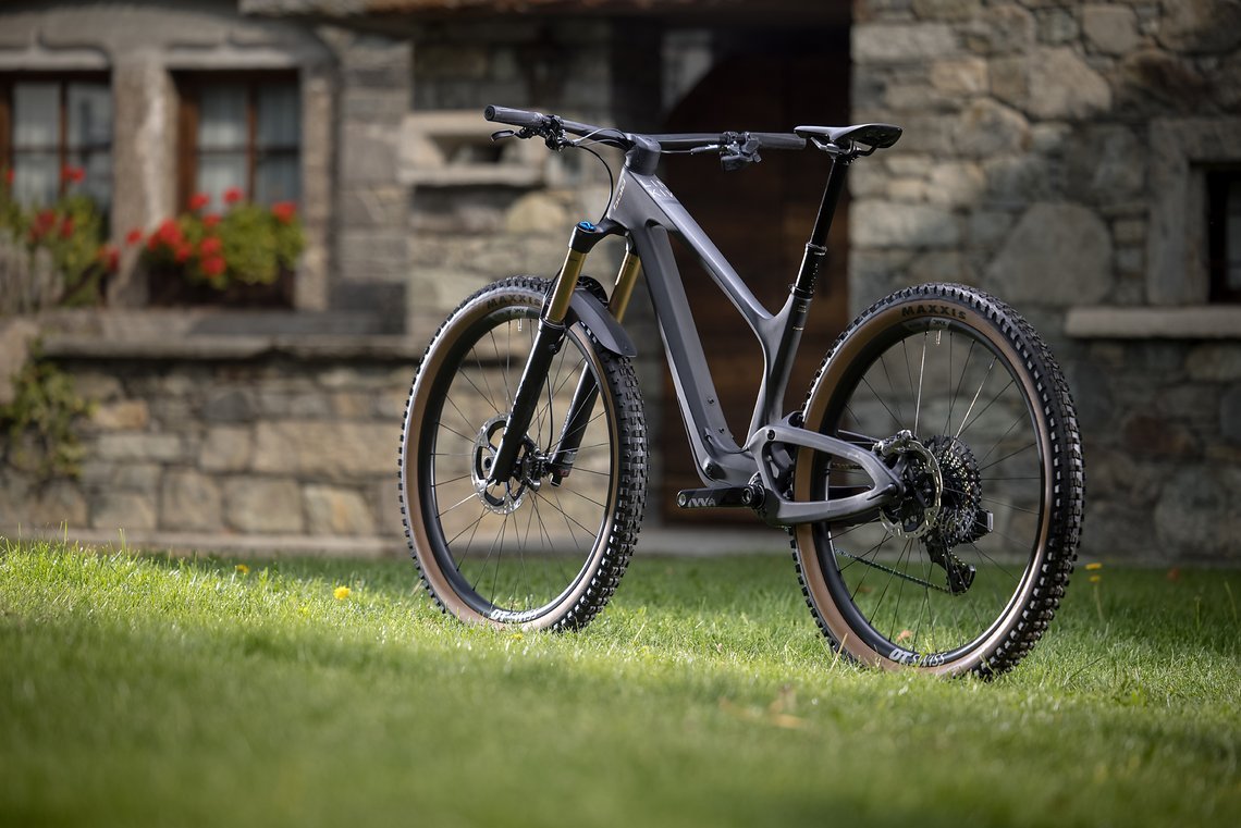 BOLD LINKIN 150 ULTIMATE 2022 STILLS 72dpi GEIGER 019