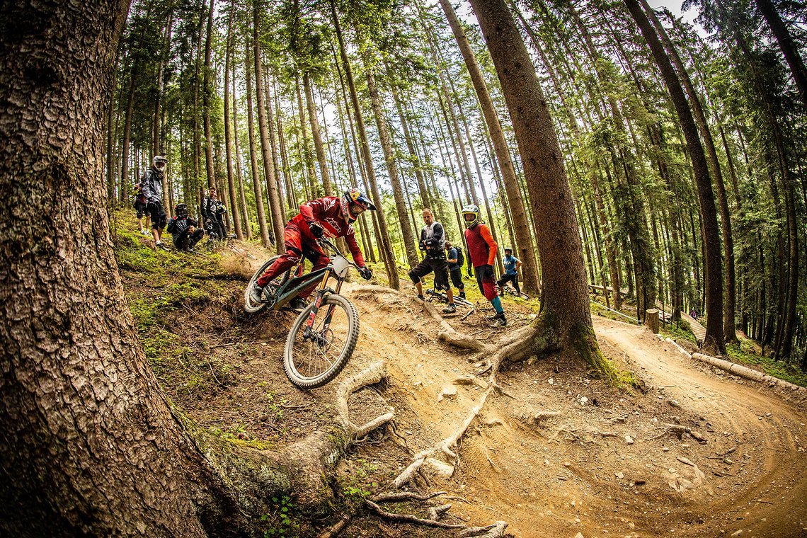 Aaron Gwin  Saalfelden Leogang by Sebastian Sternemann 310