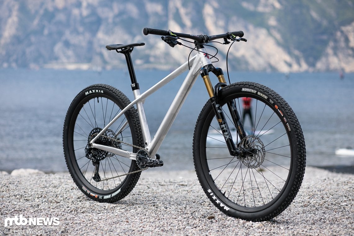 Das Liteville-H-3 MK4 ist ein leichtes Alu-Hardtail mit 120 mm Federweg.