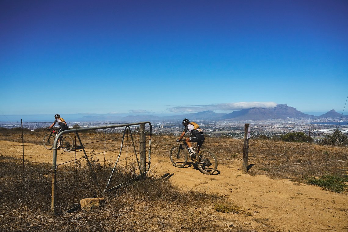 during the Prologue of the 2025 Absa Cape Epic Mountain Bike stage race held at Meerendal Wine Estate, Cape Town, South Africa on the 16th March 2025. Photo by Michael Chiaretta/Cape Epic
PLEASE ENSURE THE APPROPRIATE CREDIT IS GIVEN TO THE PHOTOGRAP