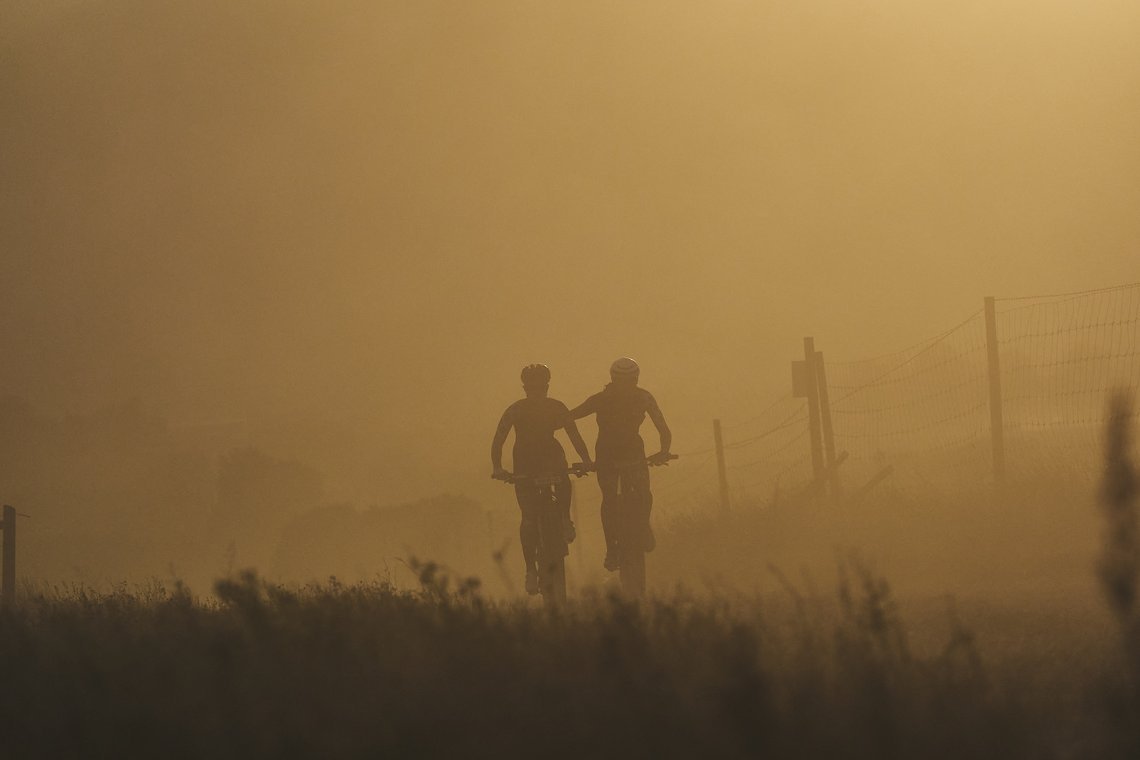 during Stage 4 of the 2025 Absa Cape Epic Mountain Bike stage race held at Fairview, Paarl, Cape Town, South Africa on the 20th March 2025. Photo by Michael Chiaretta/Cape Epic
PLEASE ENSURE THE APPROPRIATE CREDIT IS GIVEN TO THE PHOTOGRAPHER AND ABS