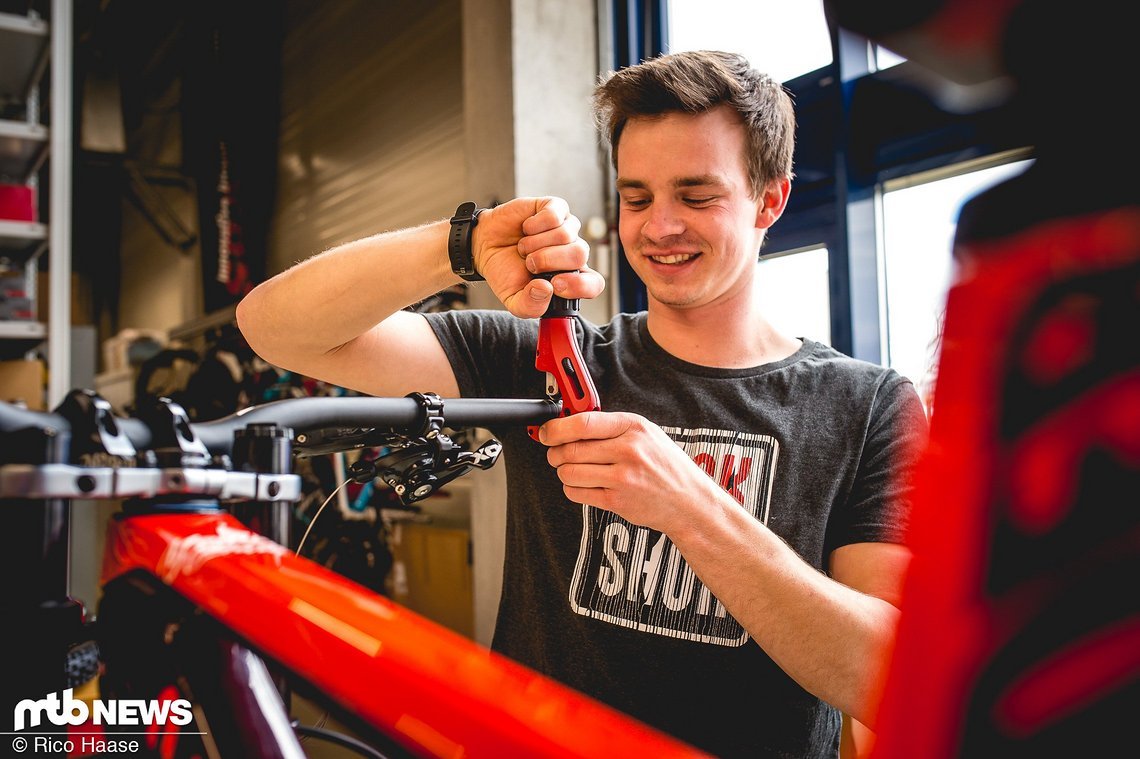 SRAM Young Guns Bikestory DSC 8600