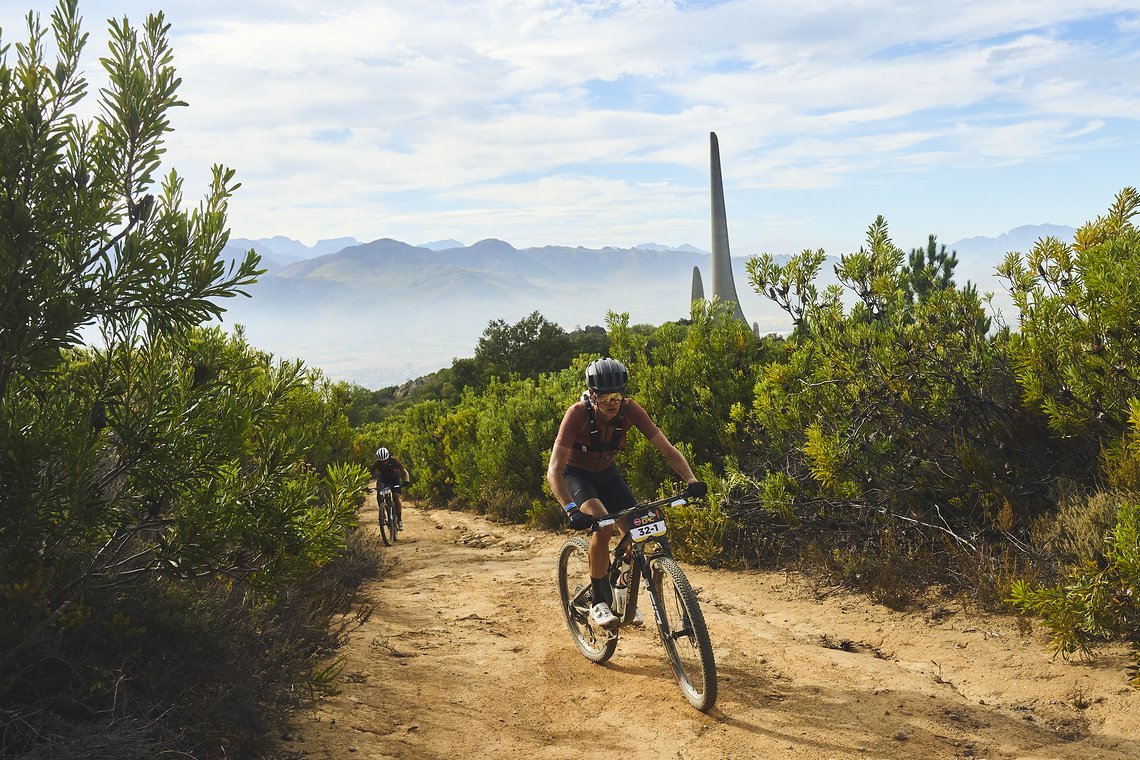 during Stage 4 of the 2025 Absa Cape Epic Mountain Bike stage race held at Fairview, Paarl, Cape Town, South Africa on the 20th March 2025. Photo by Michael Chiaretta/Cape Epic
PLEASE ENSURE THE APPROPRIATE CREDIT IS GIVEN TO THE PHOTOGRAPHER AND ABS