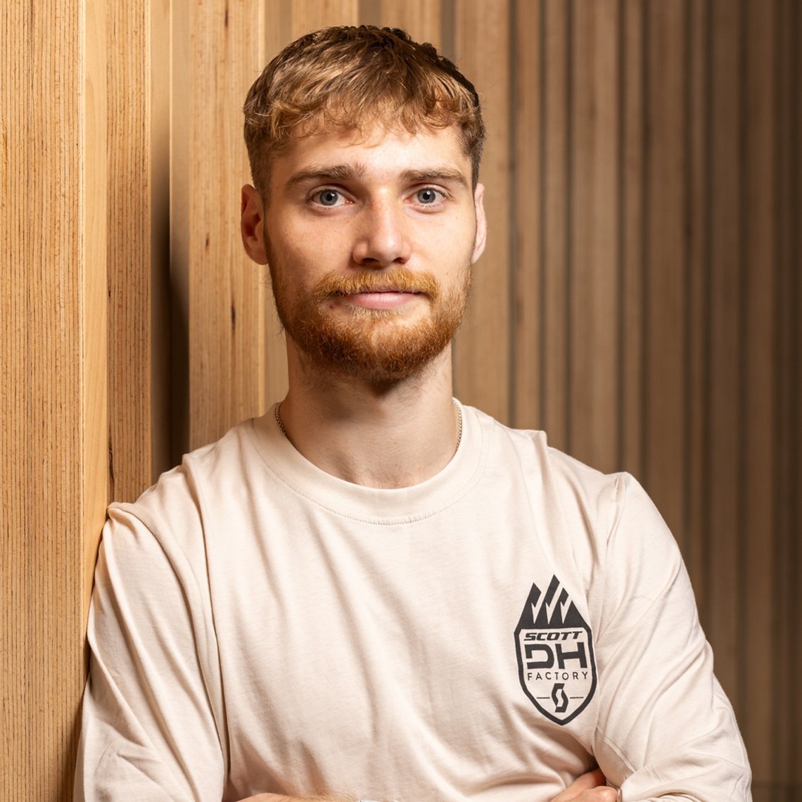 Ethan Craik hatte eine extrem erfolgreiche Saison 2023 und wechselt nun von GT zu Scott.