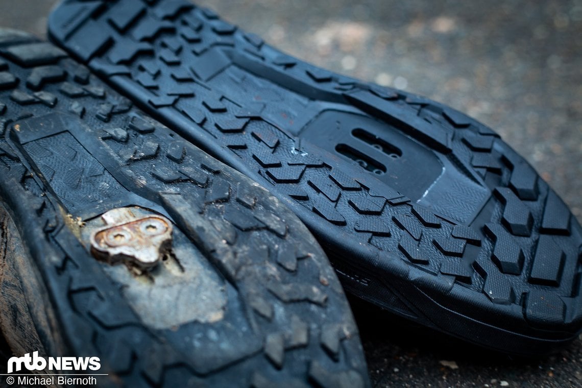 … die Shimano-Sohle wie auch die Cleats stehen dennoch gut im Futter.